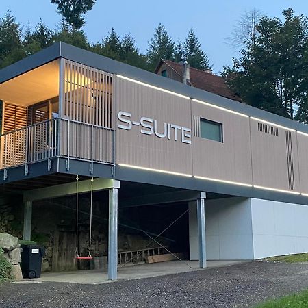 Biberach  S-Suite Das Design-Ferienhaus Im Schwarzwald מראה חיצוני תמונה