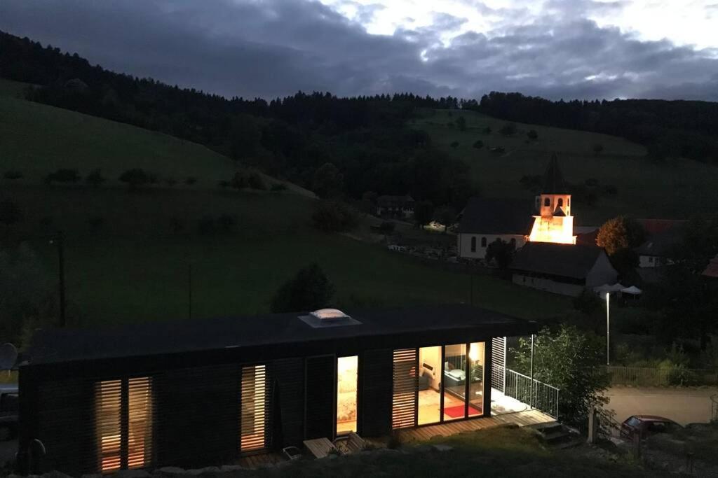 Biberach  S-Suite Das Design-Ferienhaus Im Schwarzwald מראה חיצוני תמונה