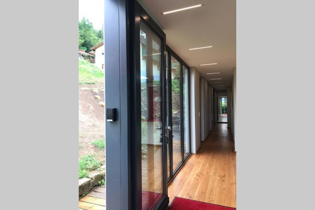 Biberach  S-Suite Das Design-Ferienhaus Im Schwarzwald מראה חיצוני תמונה