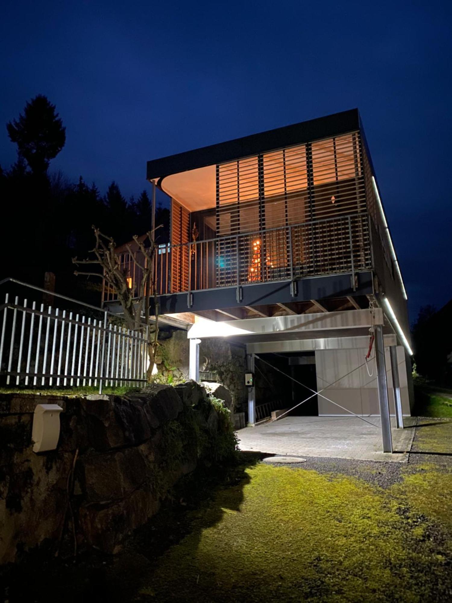 Biberach  S-Suite Das Design-Ferienhaus Im Schwarzwald מראה חיצוני תמונה